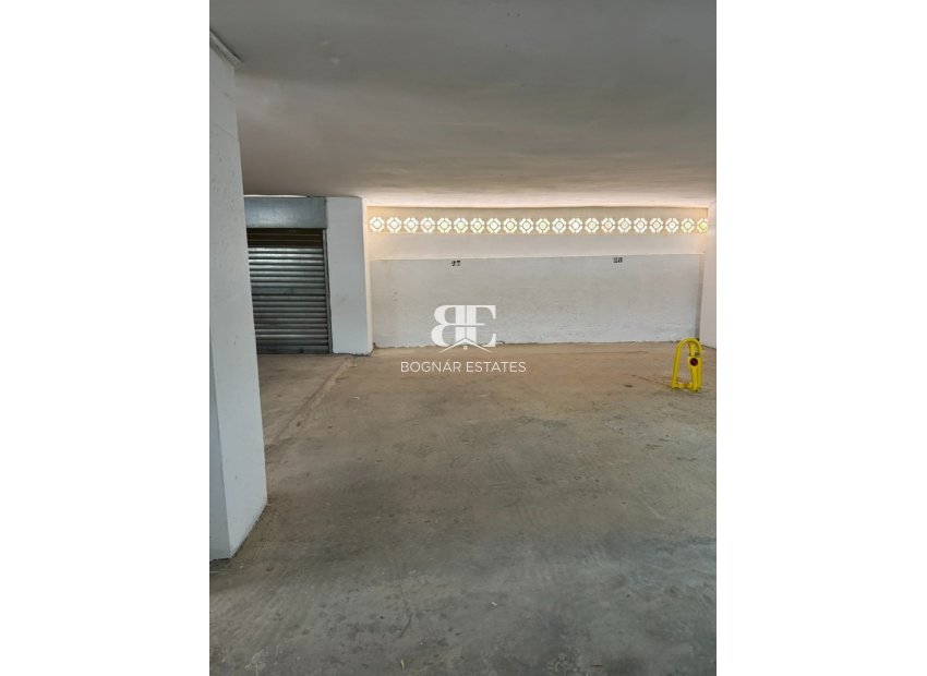 Herverkoop - apartment -
Orihuela Costa - Punta Prima