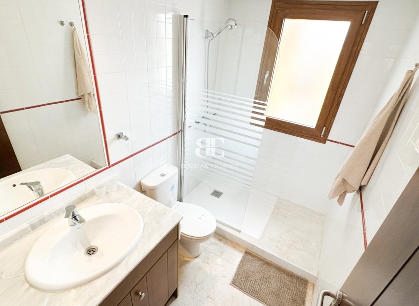 Herverkoop - apartment -
Orihuela Costa - Punta Prima