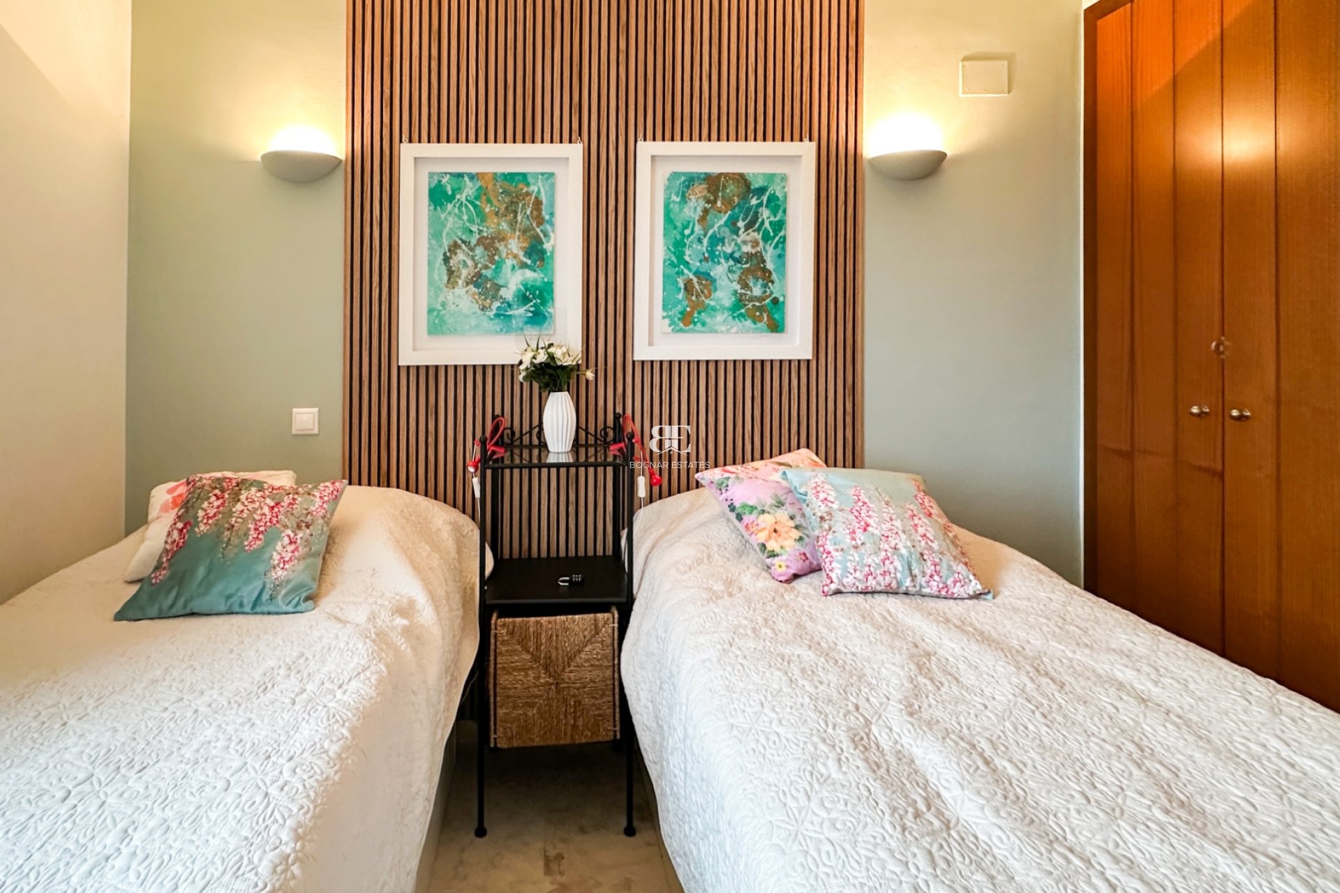 Herverkoop - apartment -
Orihuela Costa - Punta Prima