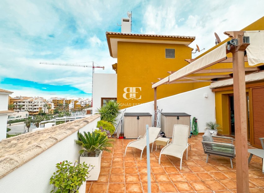 Herverkoop - apartment -
Orihuela Costa - Punta Prima