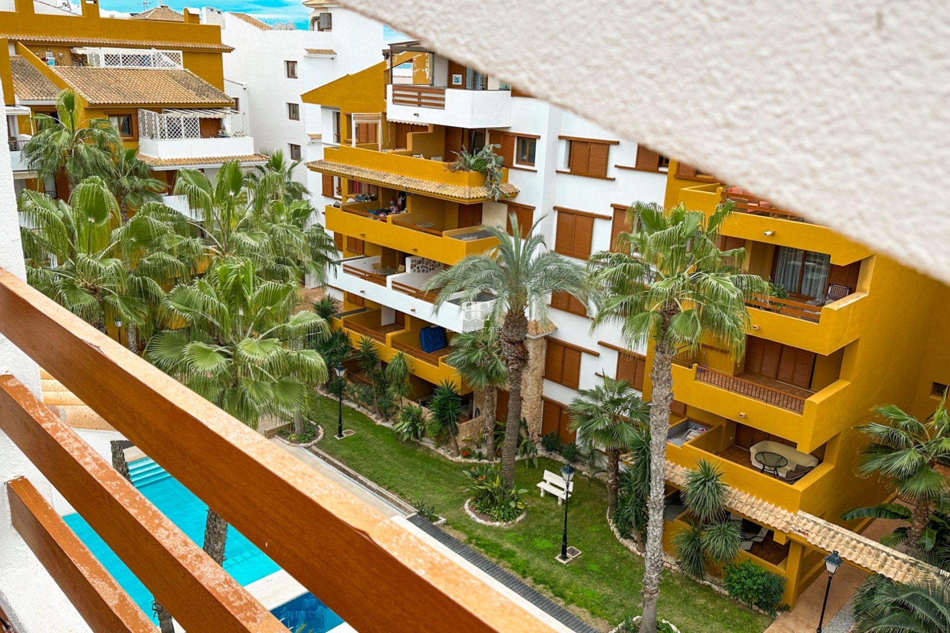 Herverkoop - apartment -
Orihuela Costa - Punta Prima