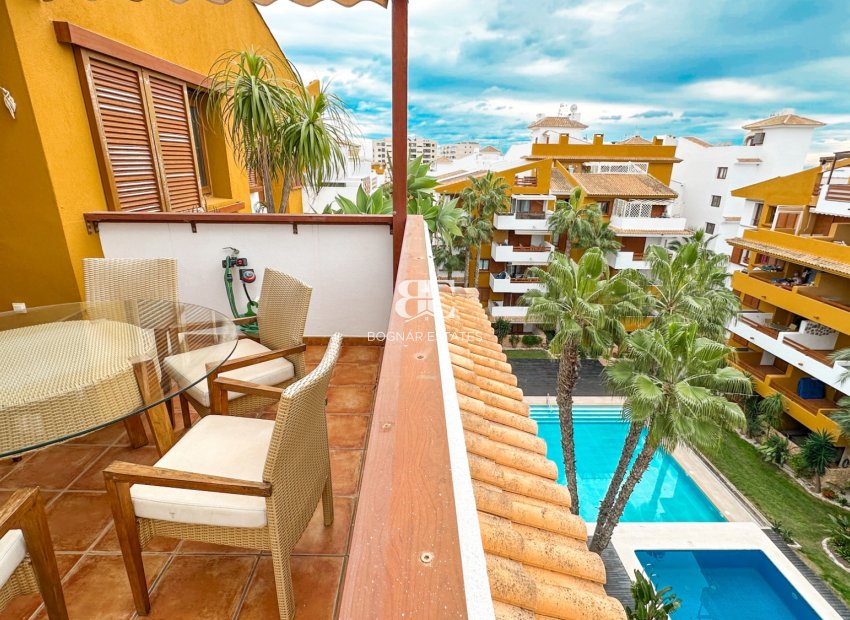Herverkoop - apartment -
Orihuela Costa - Punta Prima