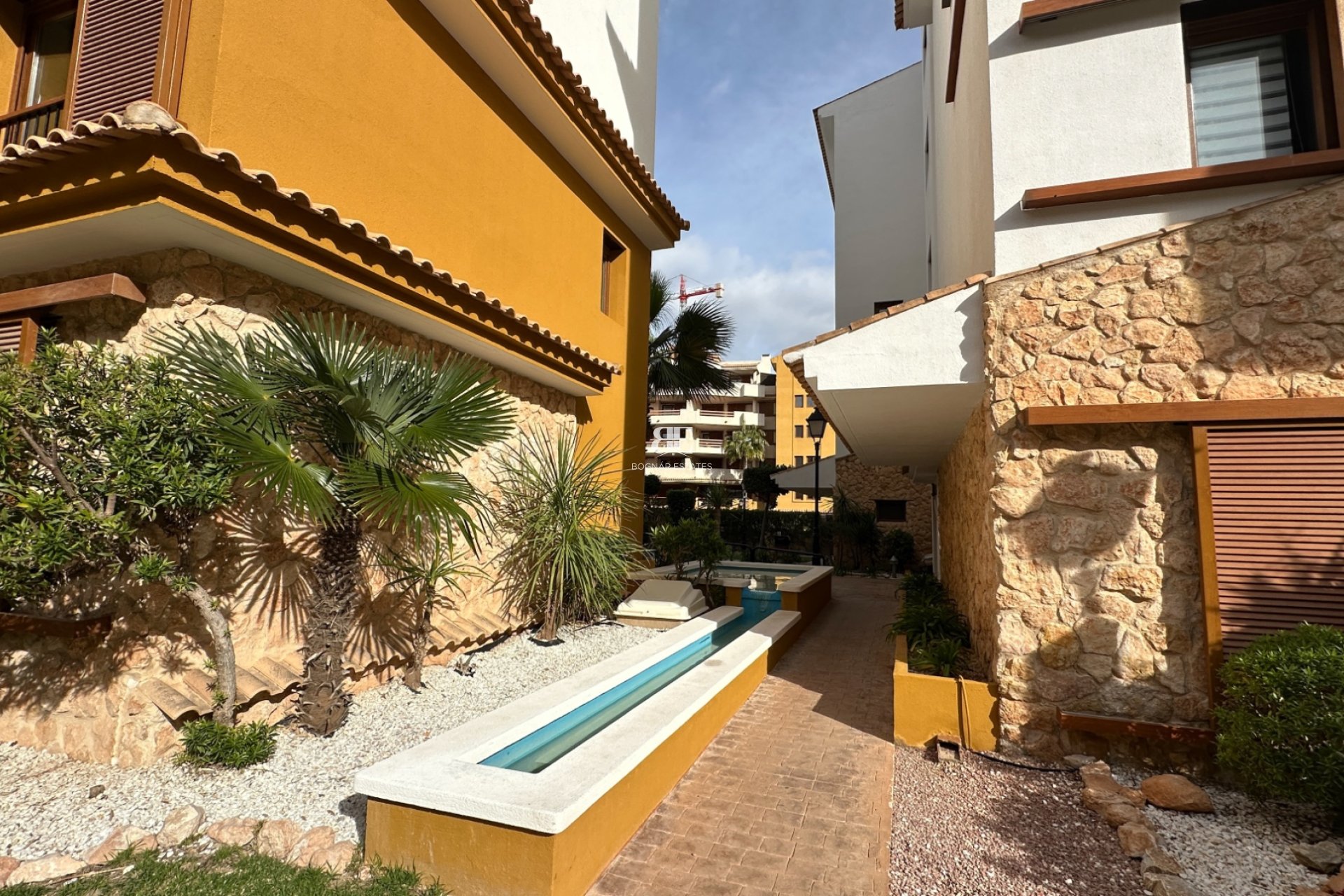 Herverkoop - apartment -
Orihuela Costa - Punta Prima