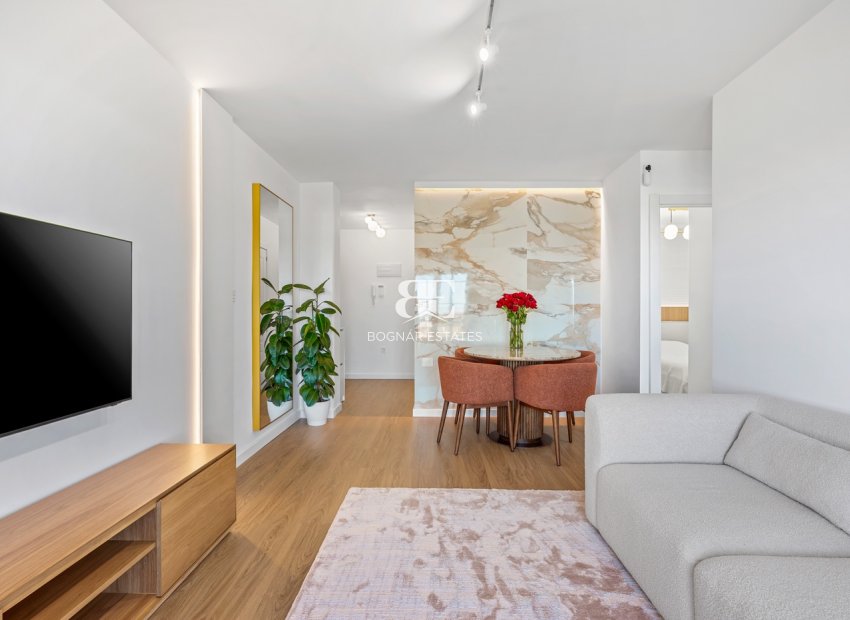 Herverkoop - apartment -
Orihuela Costa - Punta Prima