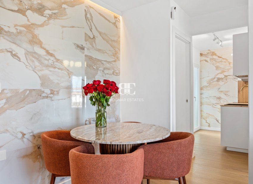 Herverkoop - apartment -
Orihuela Costa - Punta Prima