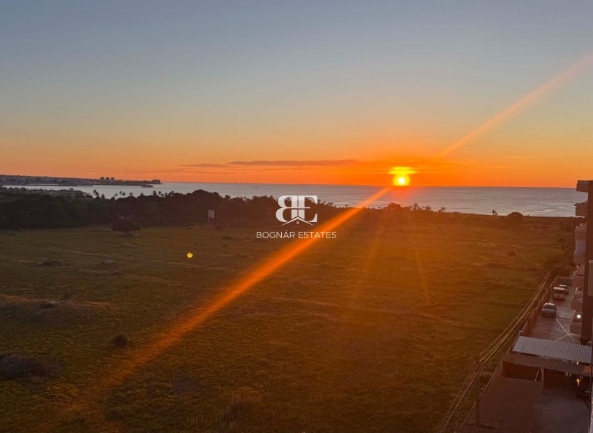 Herverkoop - apartment -
Orihuela Costa - Punta Prima