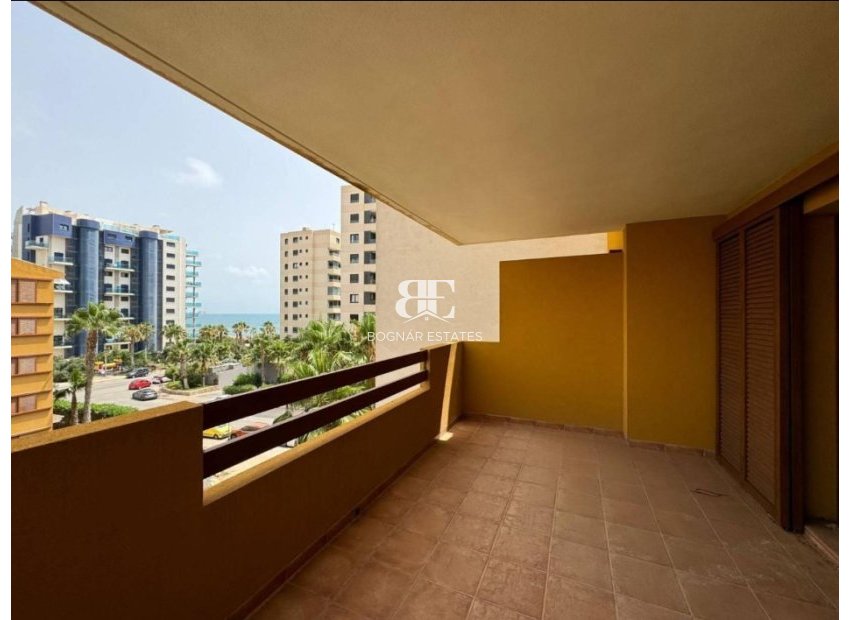 Herverkoop - apartment -
Orihuela Costa - Punta Prima