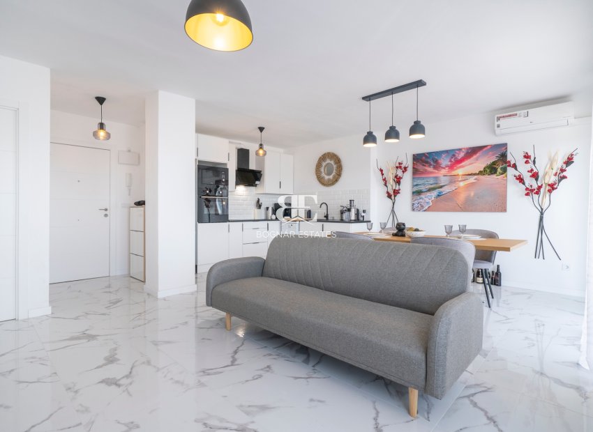 Herverkoop - apartment -
Orihuela Costa - Punta Prima