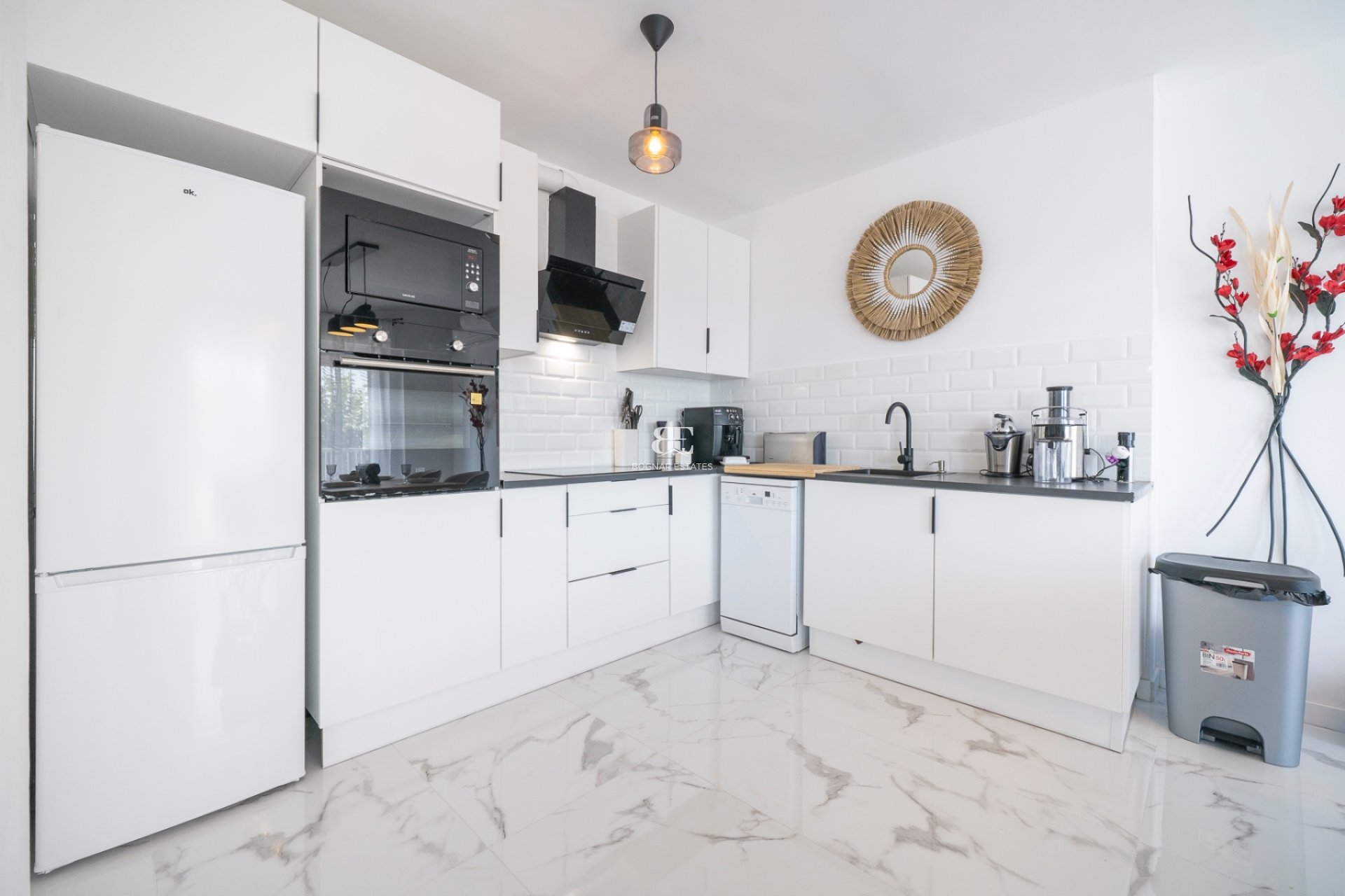 Herverkoop - apartment -
Orihuela Costa - Punta Prima
