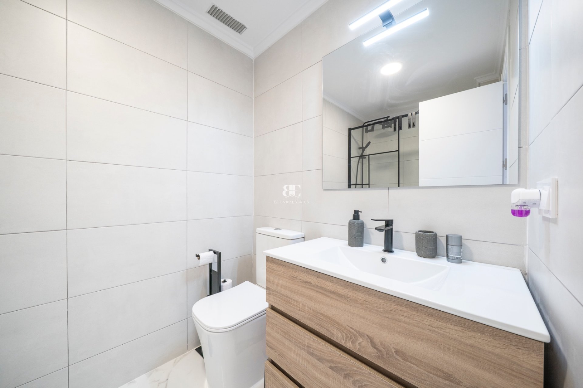 Herverkoop - apartment -
Orihuela Costa - Punta Prima