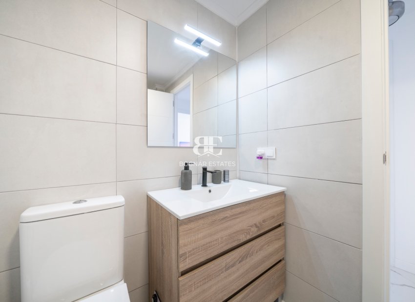 Herverkoop - apartment -
Orihuela Costa - Punta Prima