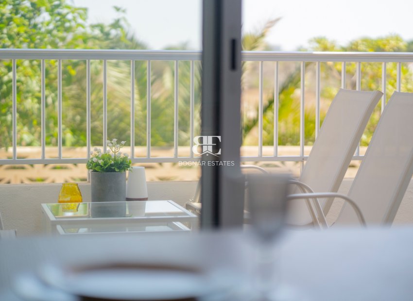 Herverkoop - apartment -
Orihuela Costa - Punta Prima