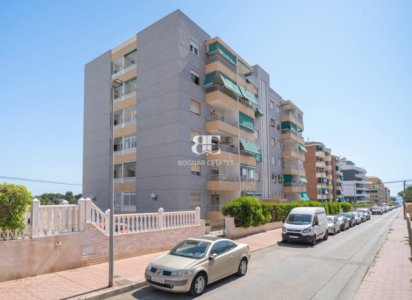 Herverkoop - apartment -
Orihuela Costa - Punta Prima