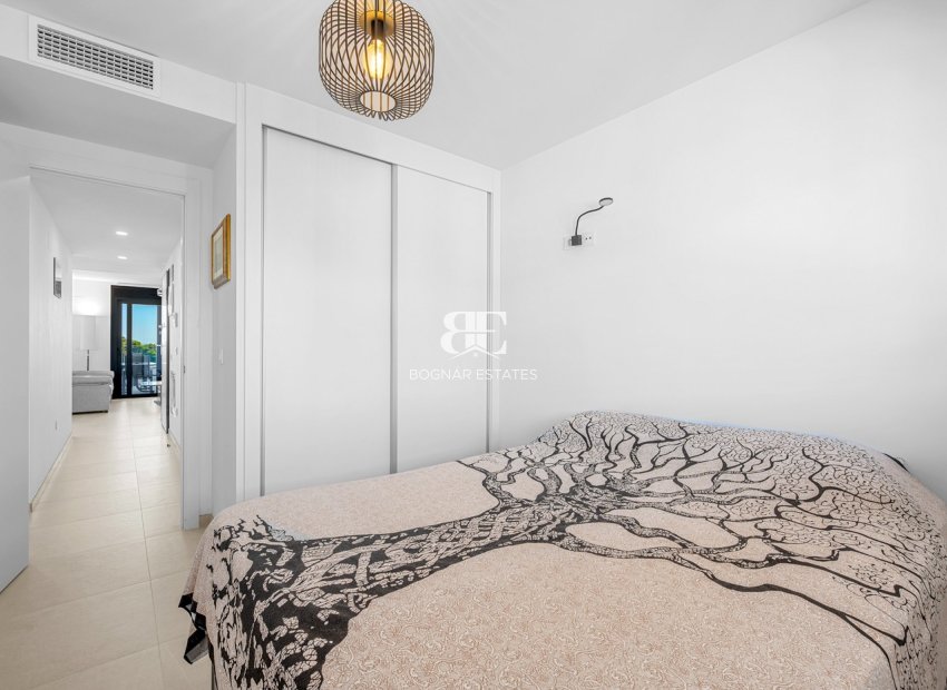 Herverkoop - apartment -
Orihuela Costa - Punta Prima
