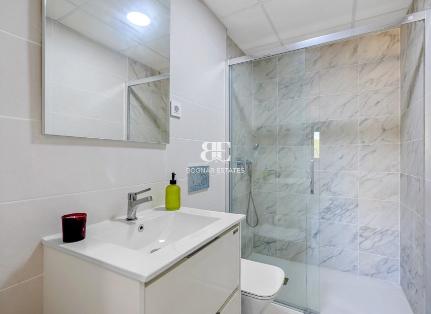 Herverkoop - apartment -
Orihuela Costa - Punta Prima
