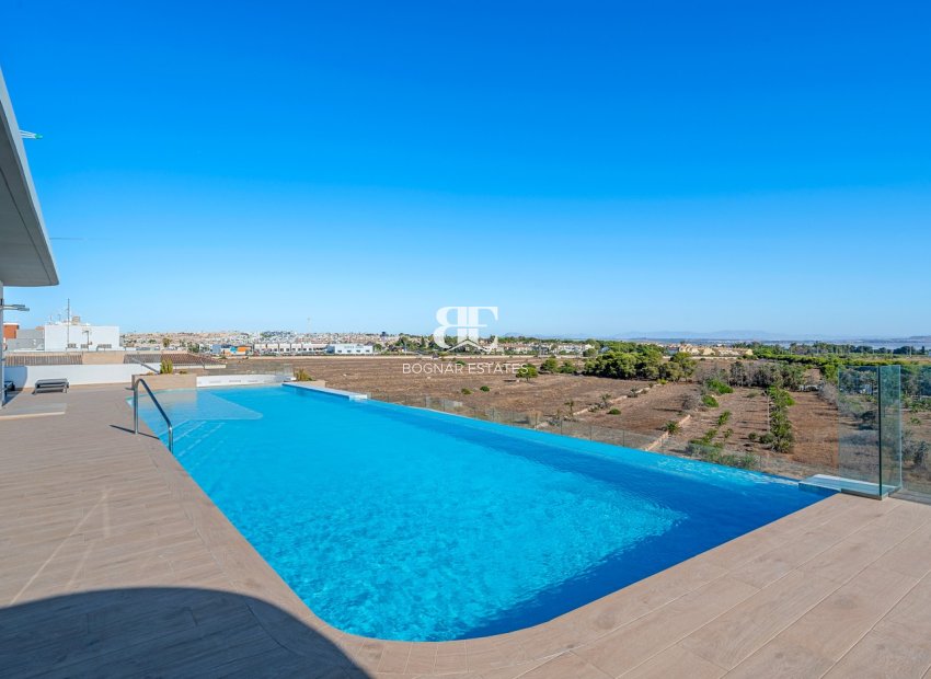 Herverkoop - apartment -
Orihuela Costa - Punta Prima