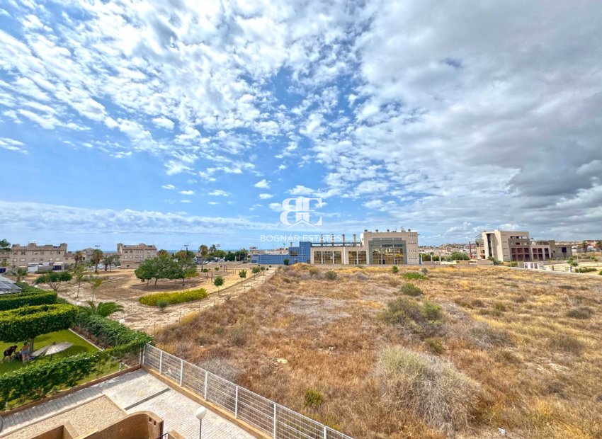 Herverkoop - apartment -
Orihuela Costa - Punta Prima