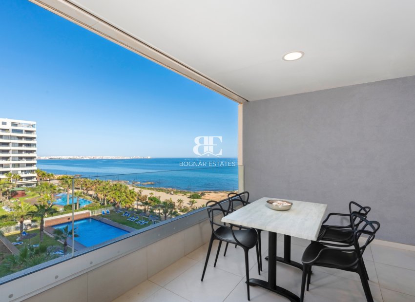 Herverkoop - apartment -
Orihuela Costa - Punta Prima