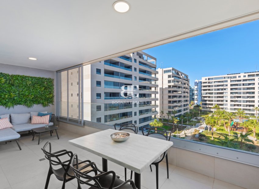 Herverkoop - apartment -
Orihuela Costa - Punta Prima