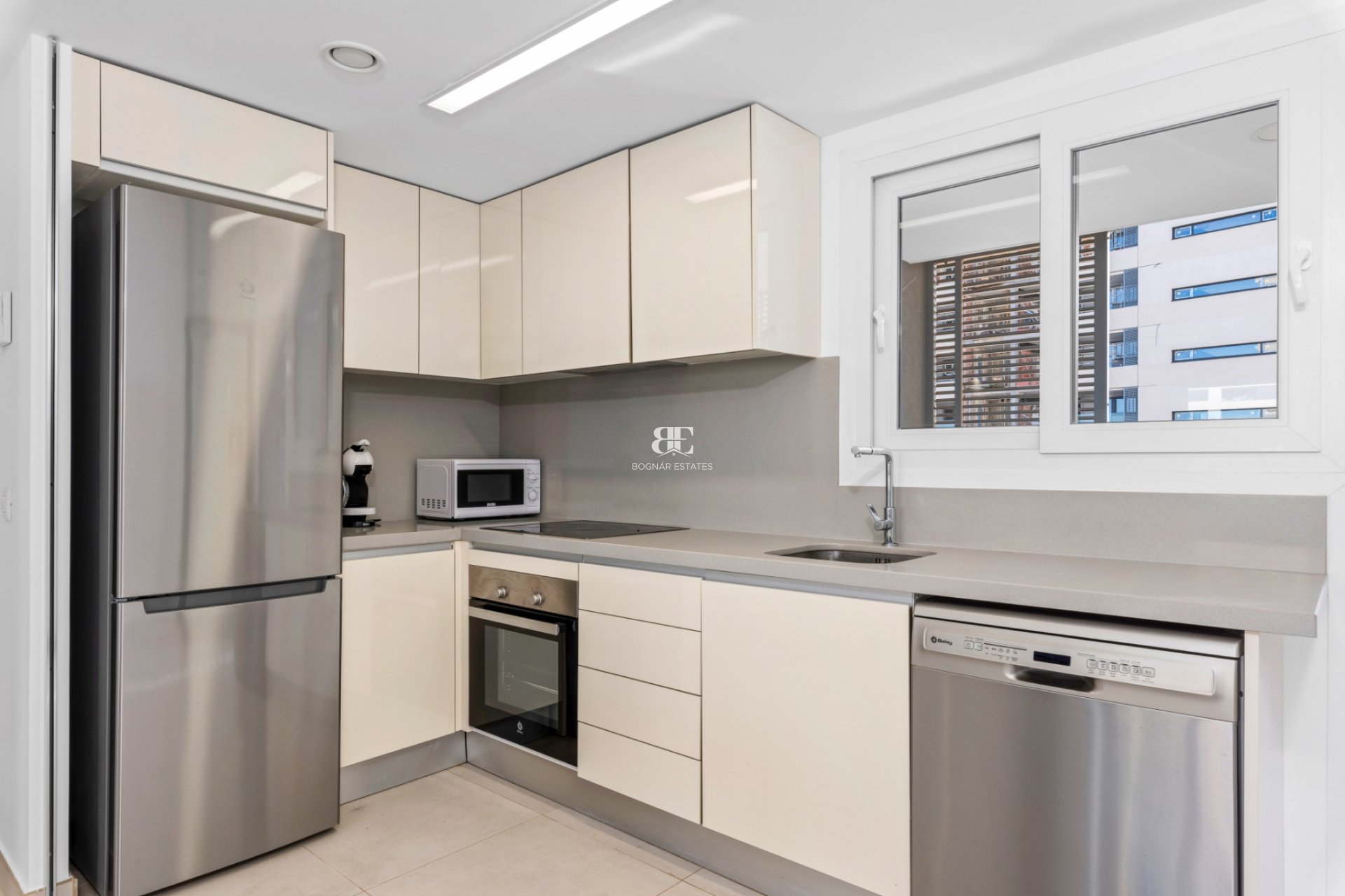 Herverkoop - apartment -
Orihuela Costa - Punta Prima