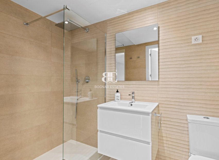 Herverkoop - apartment -
Orihuela Costa - Punta Prima