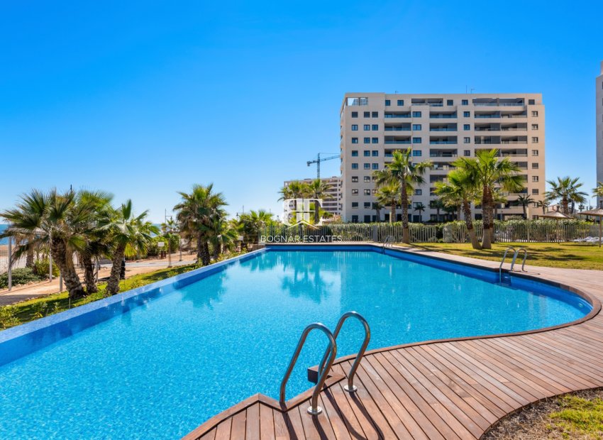 Herverkoop - apartment -
Orihuela Costa - Punta Prima