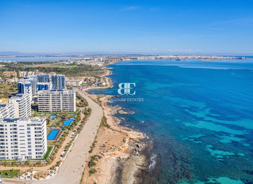 Herverkoop - apartment -
Orihuela Costa - Punta Prima