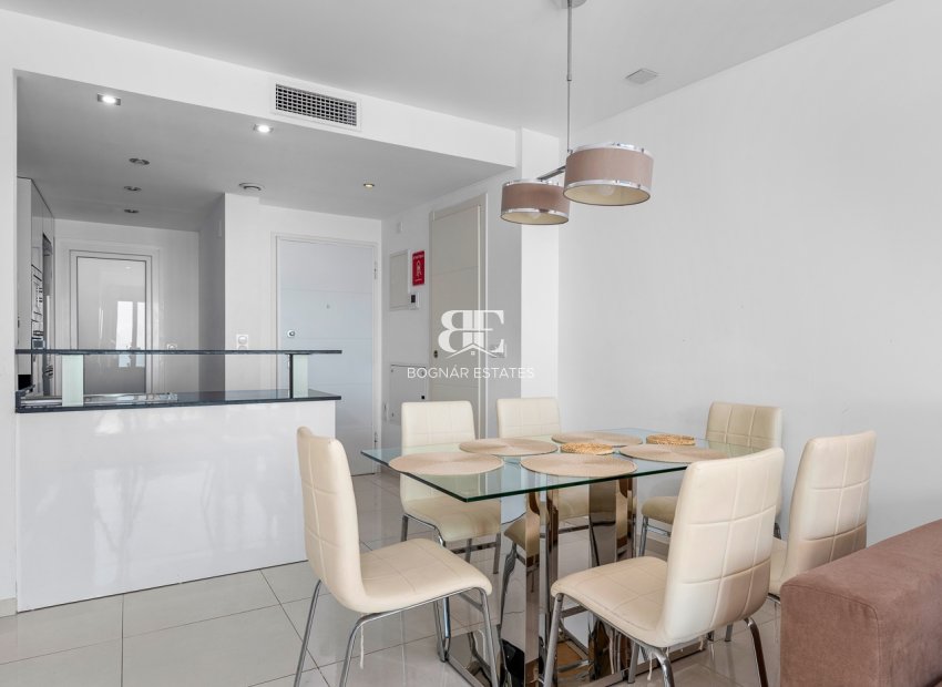 Herverkoop - apartment -
Orihuela Costa - Punta Prima