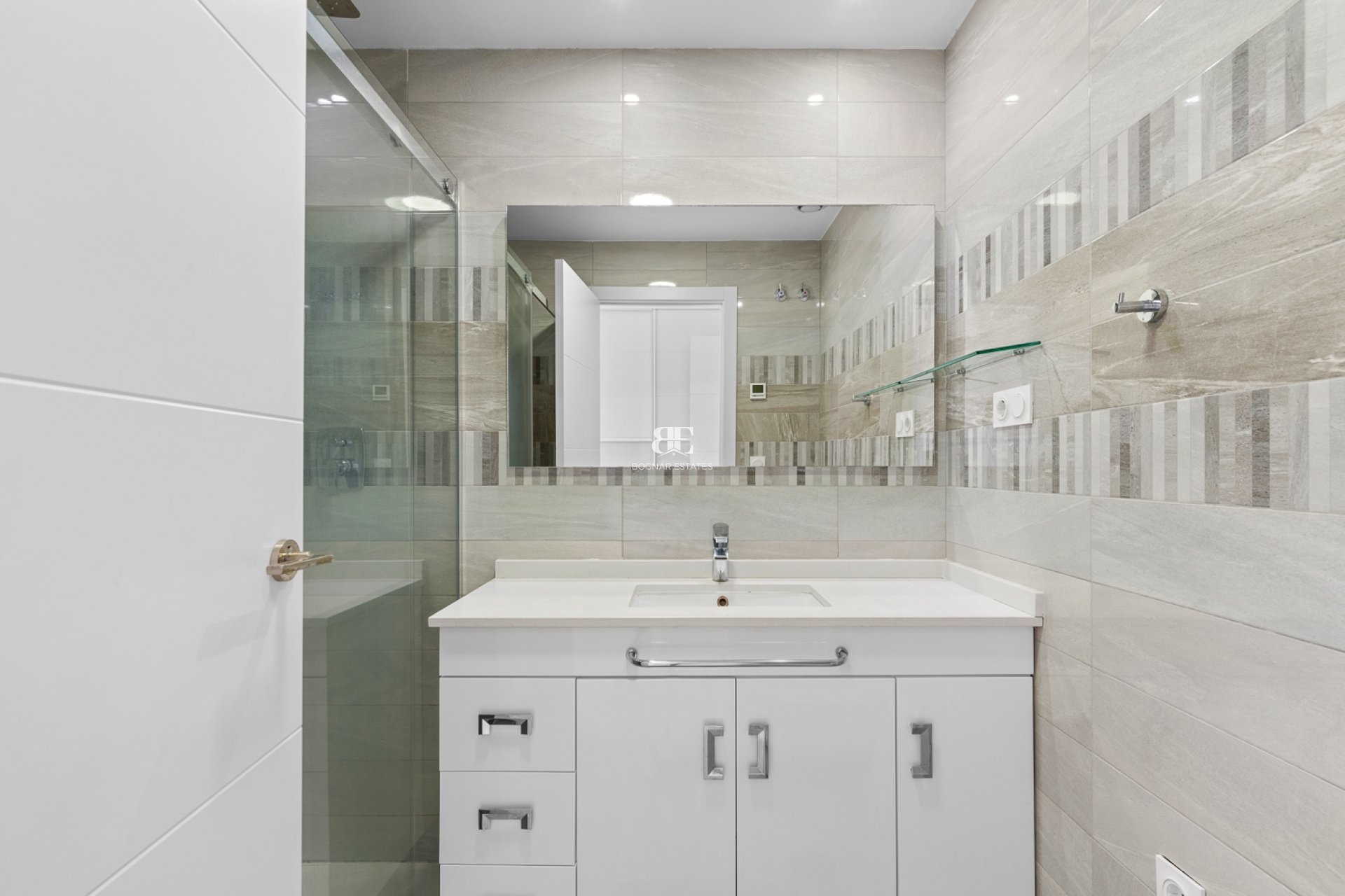 Herverkoop - apartment -
Orihuela Costa - Punta Prima