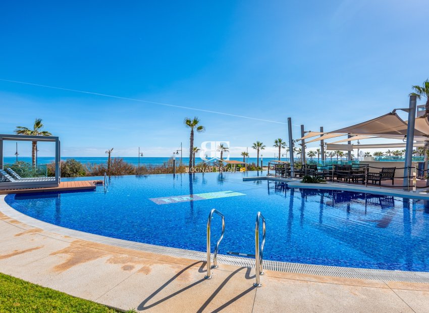 Herverkoop - apartment -
Orihuela Costa - Punta Prima