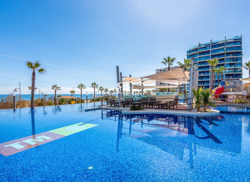 Herverkoop - apartment -
Orihuela Costa - Punta Prima