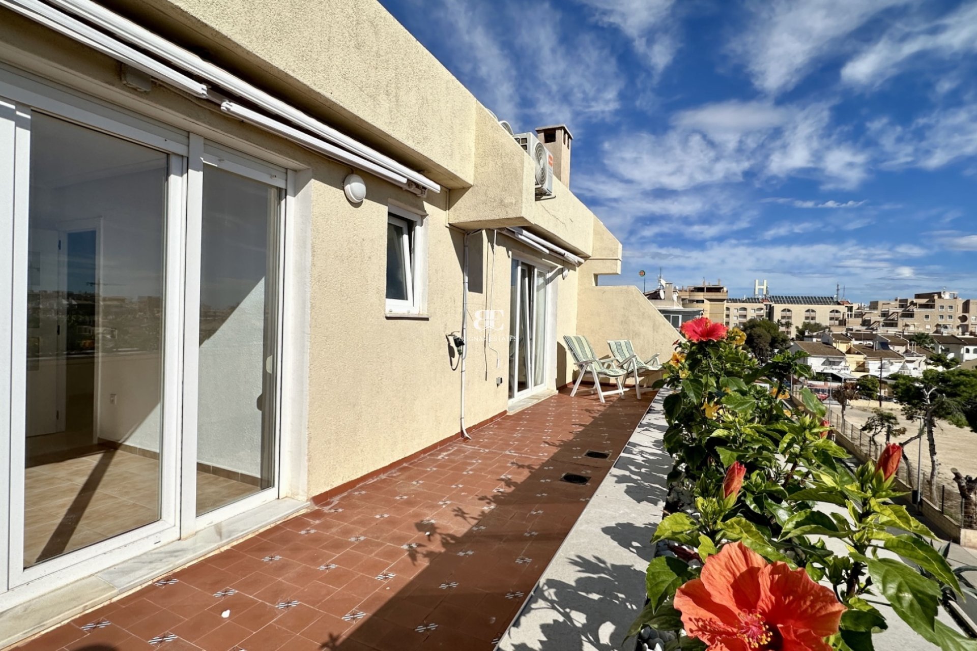 Herverkoop - apartment -
Orihuela Costa - Punta Prima