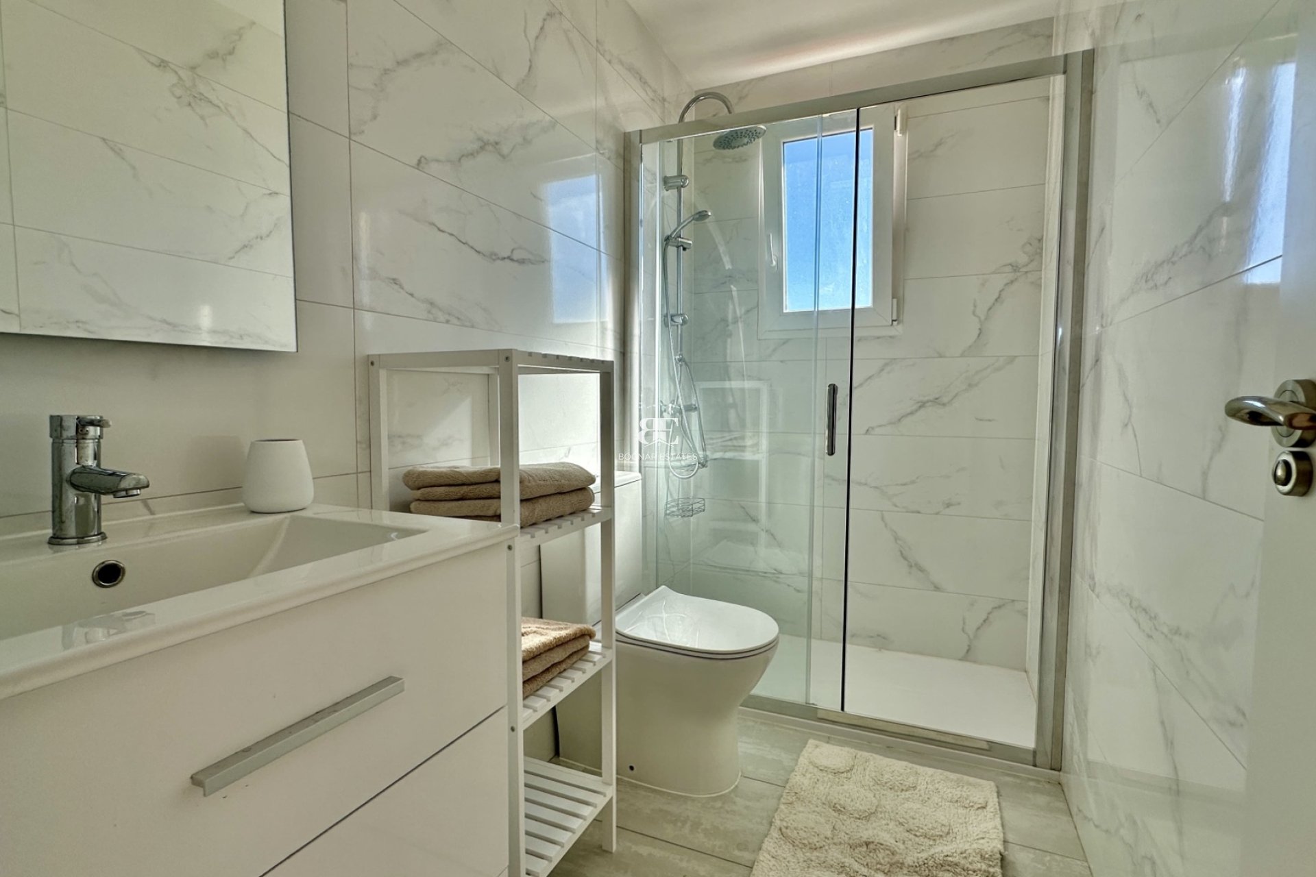 Herverkoop - apartment -
Orihuela Costa - Punta Prima