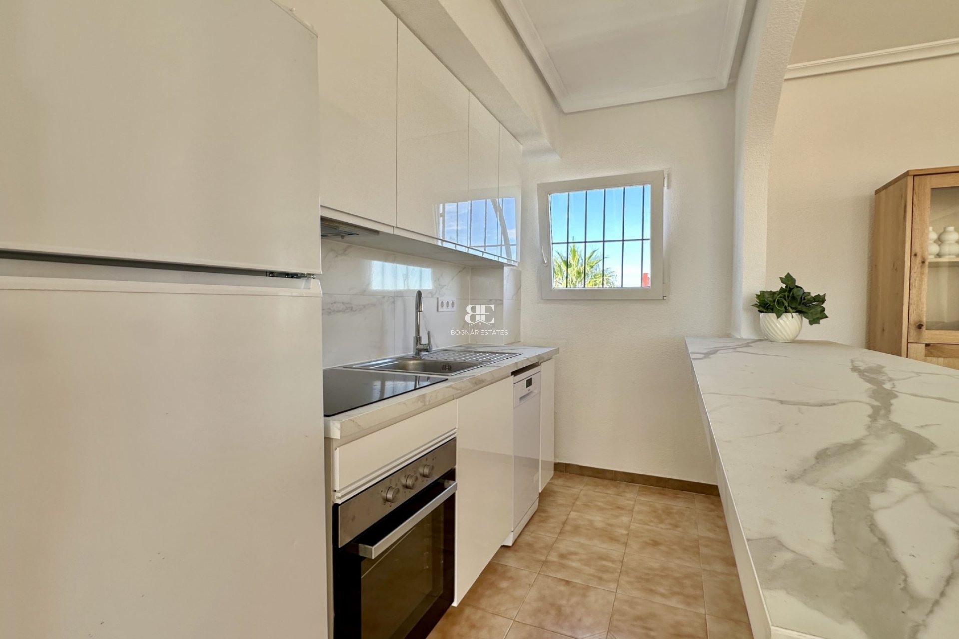 Herverkoop - apartment -
Orihuela Costa - Punta Prima