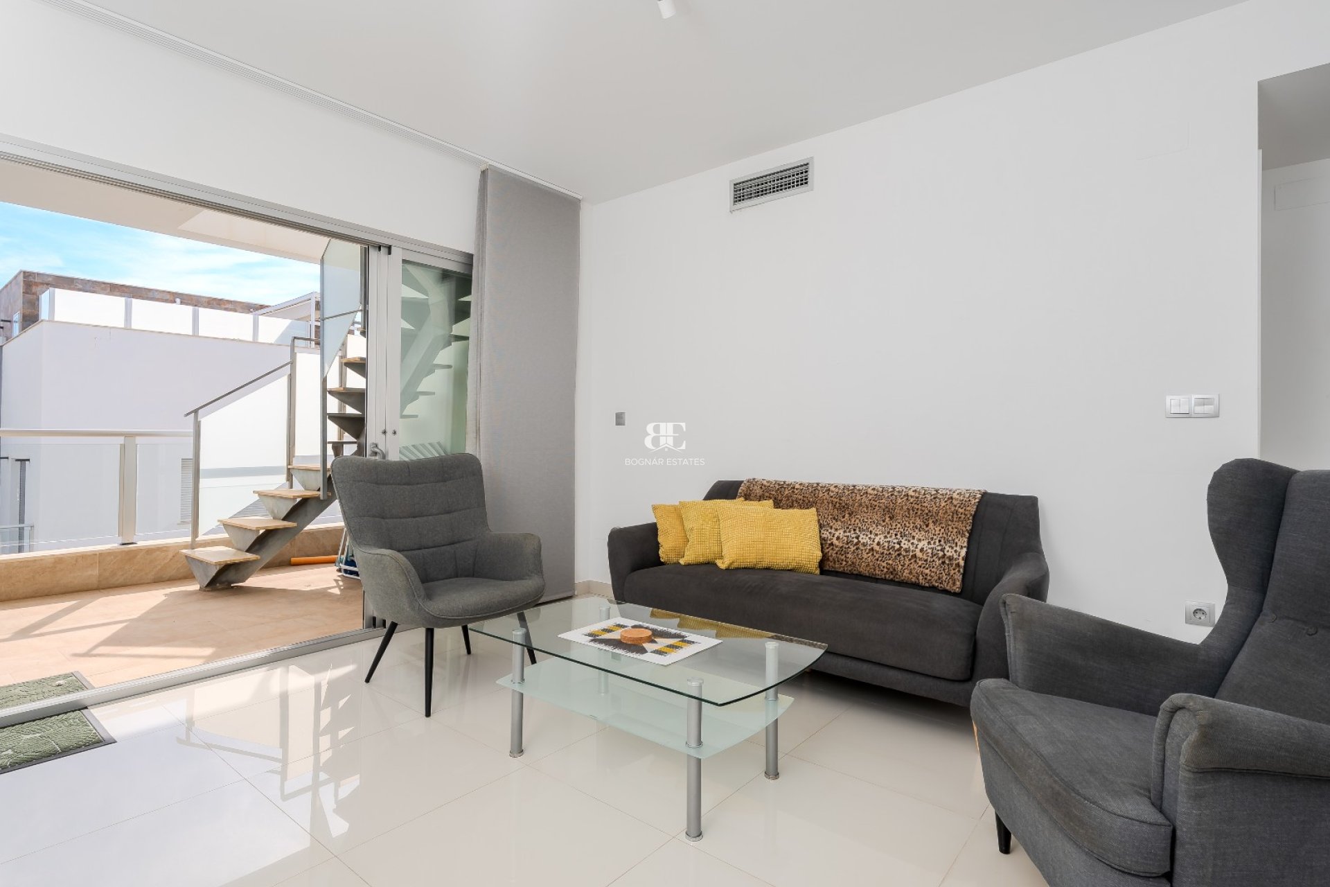 Herverkoop - apartment -
Orihuela Costa - Punta Prima
