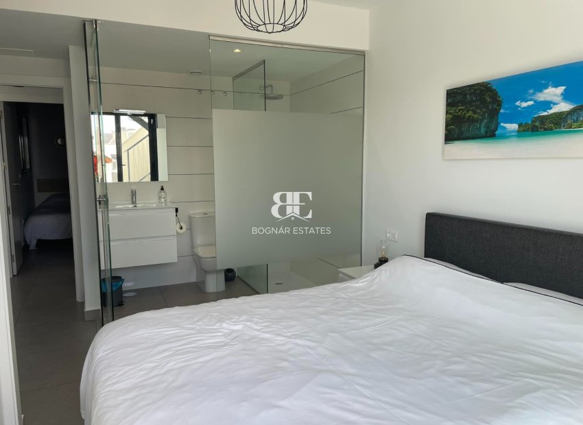 Herverkoop - apartment -
Orihuela Costa - Villamartín