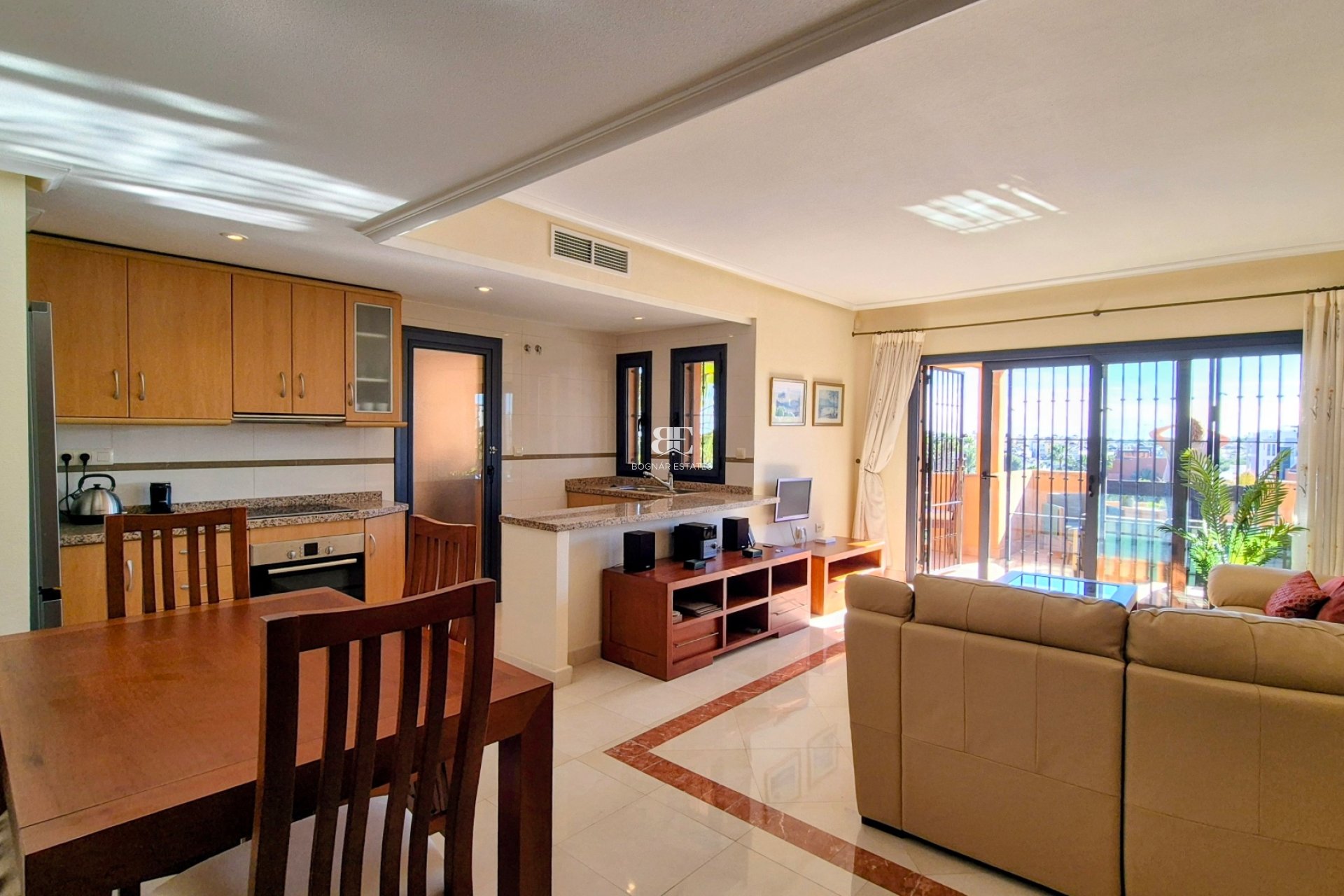 Herverkoop - apartment -
Orihuela Costa - Villamartín