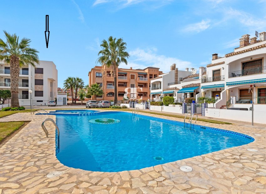 Herverkoop - apartment -
Orihuela Costa - Villamartín