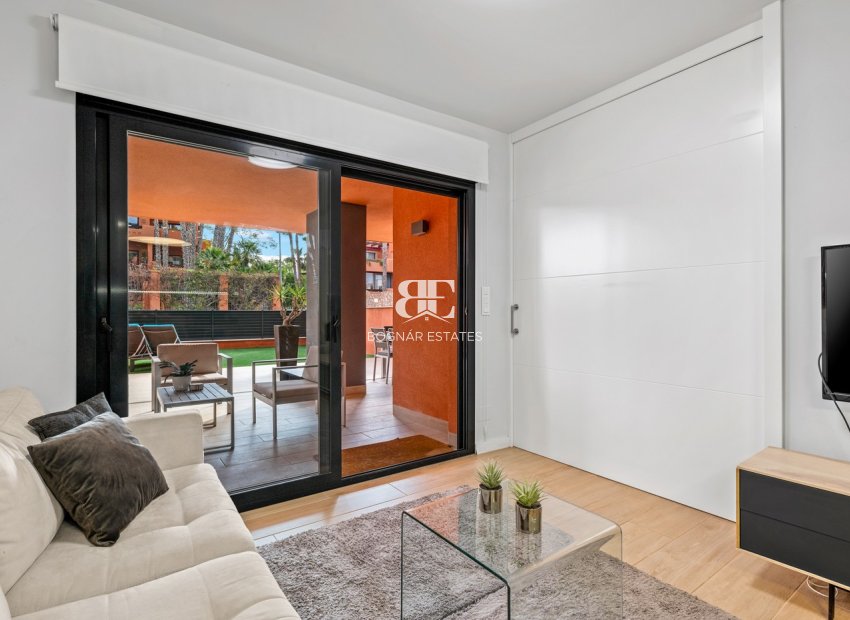 Herverkoop - apartment -
Orihuela Costa - Villamartín