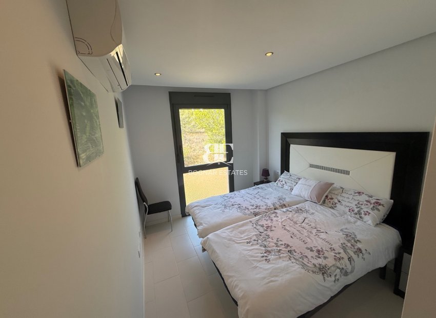 Herverkoop - apartment -
Orihuela Costa - Villamartín