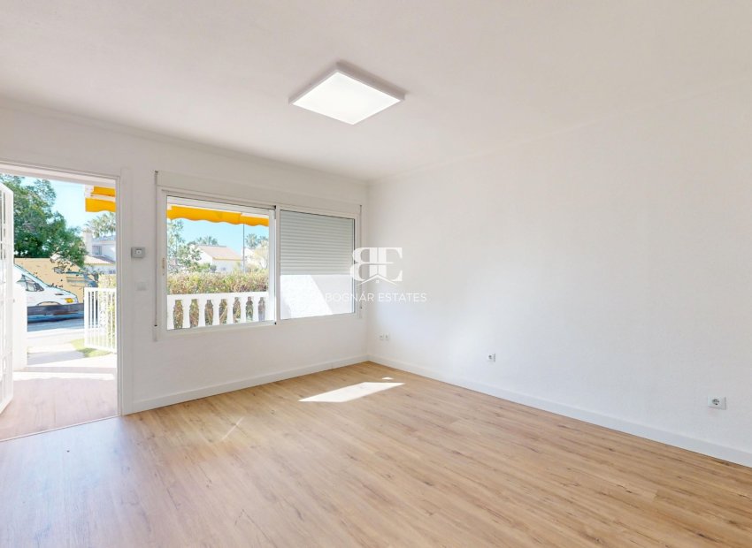 Herverkoop - apartment -
Orihuela Costa - Villamartín