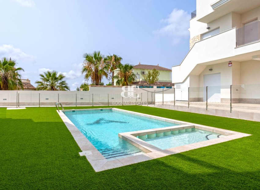 Herverkoop - apartment -
Orihuela Costa - Villamartín