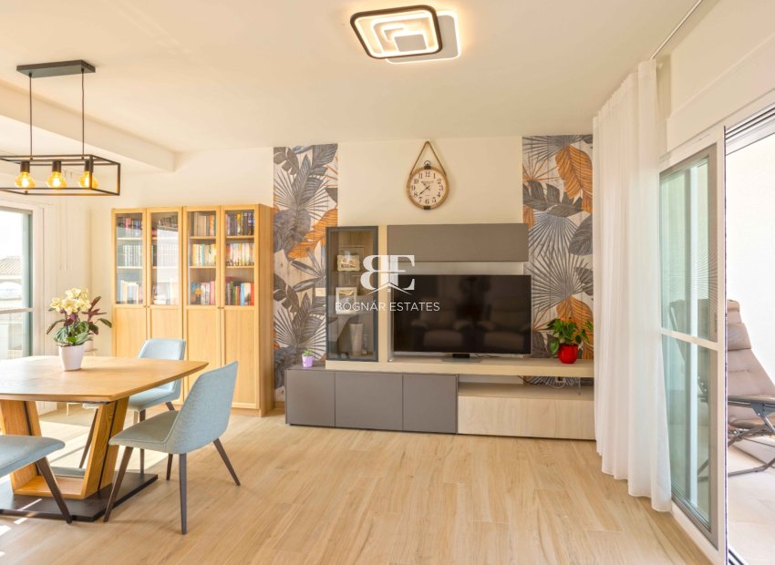 Herverkoop - apartment -
Orihuela Costa - Villamartín