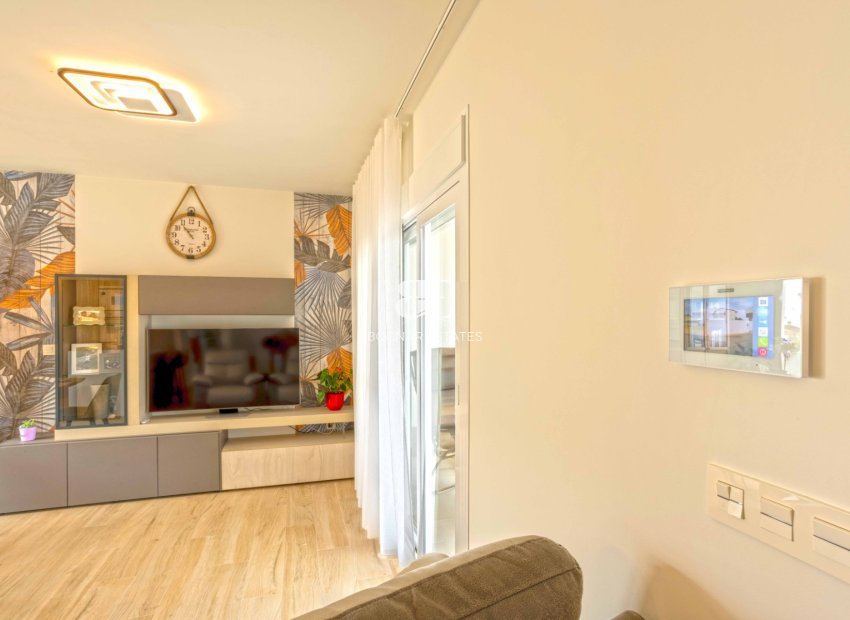 Herverkoop - apartment -
Orihuela Costa - Villamartín