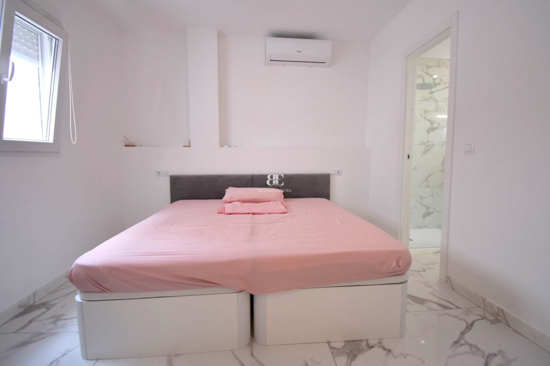 Herverkoop - apartment -
Orihuela Costa - Villamartín