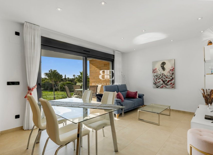 Herverkoop - apartment -
Orihuela Costa