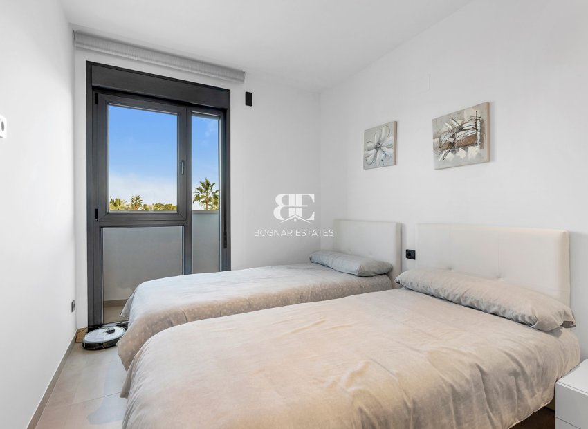 Herverkoop - apartment -
Orihuela Costa