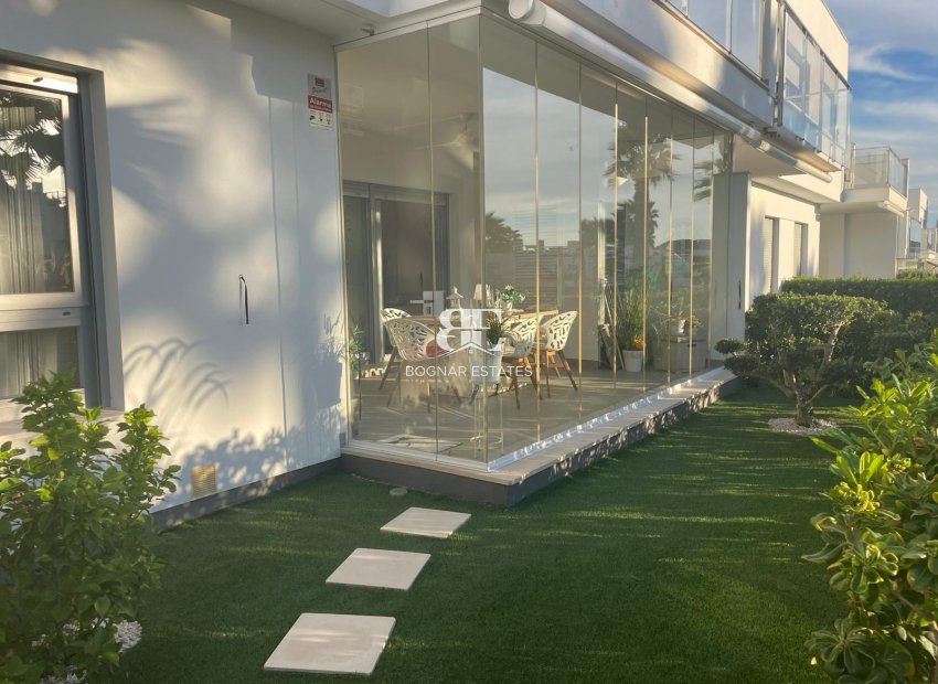 Herverkoop - apartment -
Orihuela - Vistabella