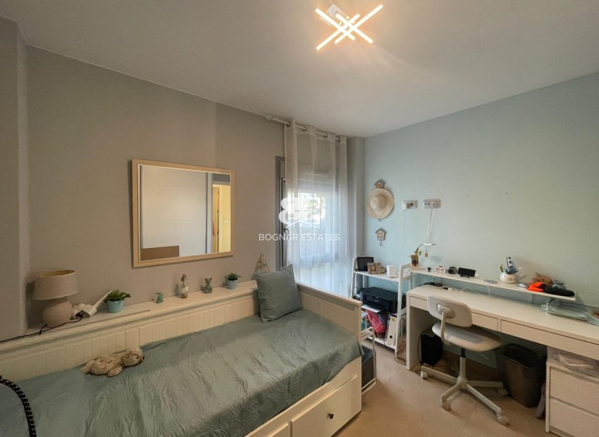 Herverkoop - apartment -
Orihuela - Vistabella