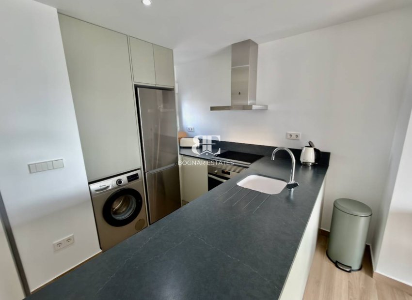 Herverkoop - apartment -
Orihuela - Vistabella